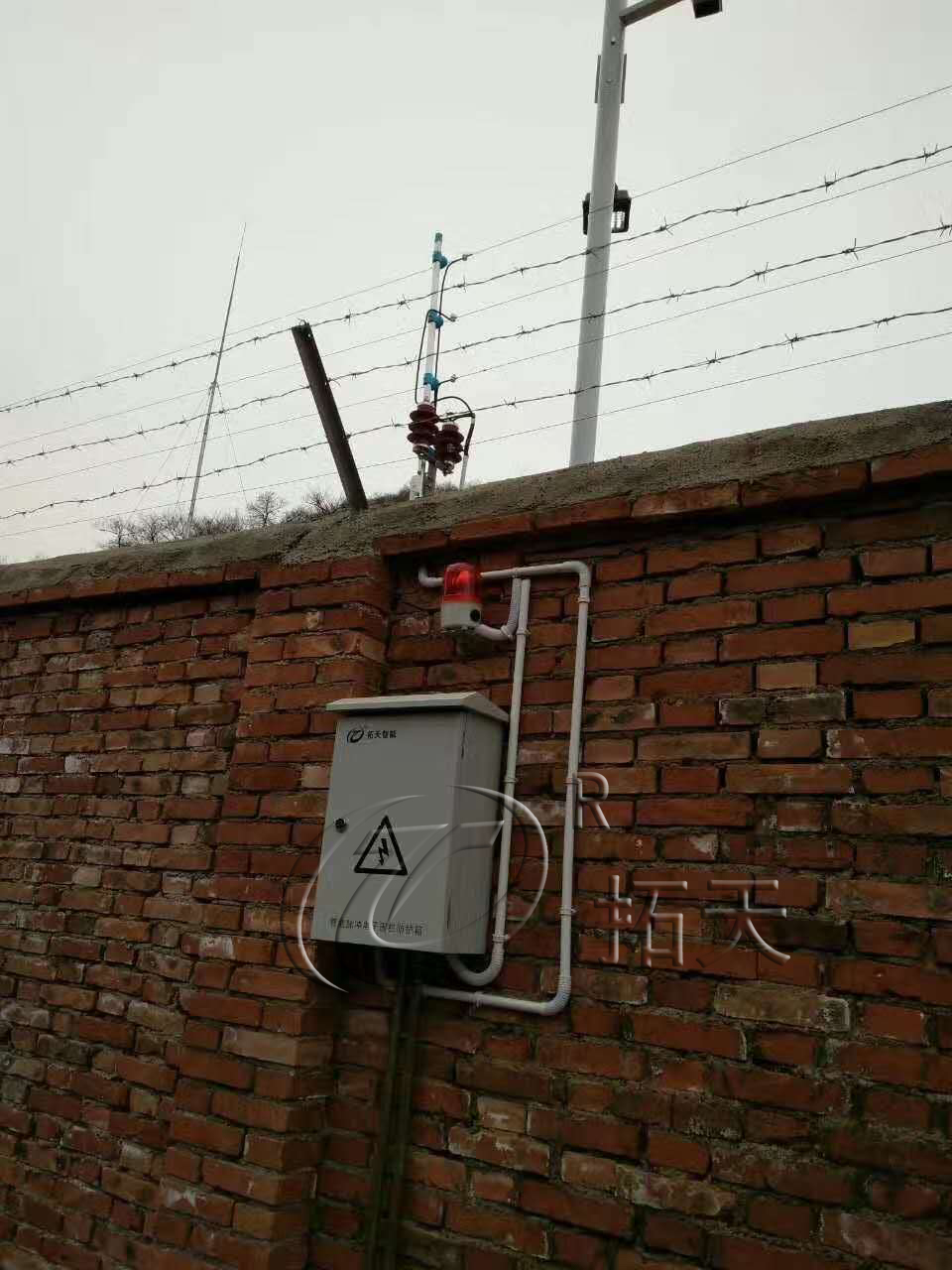 甘肅平涼炸藥庫脈沖圍欄案例